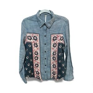 FREE PEOPLE Bandana Bandit Chambray Button Down Shirt Boho Western S